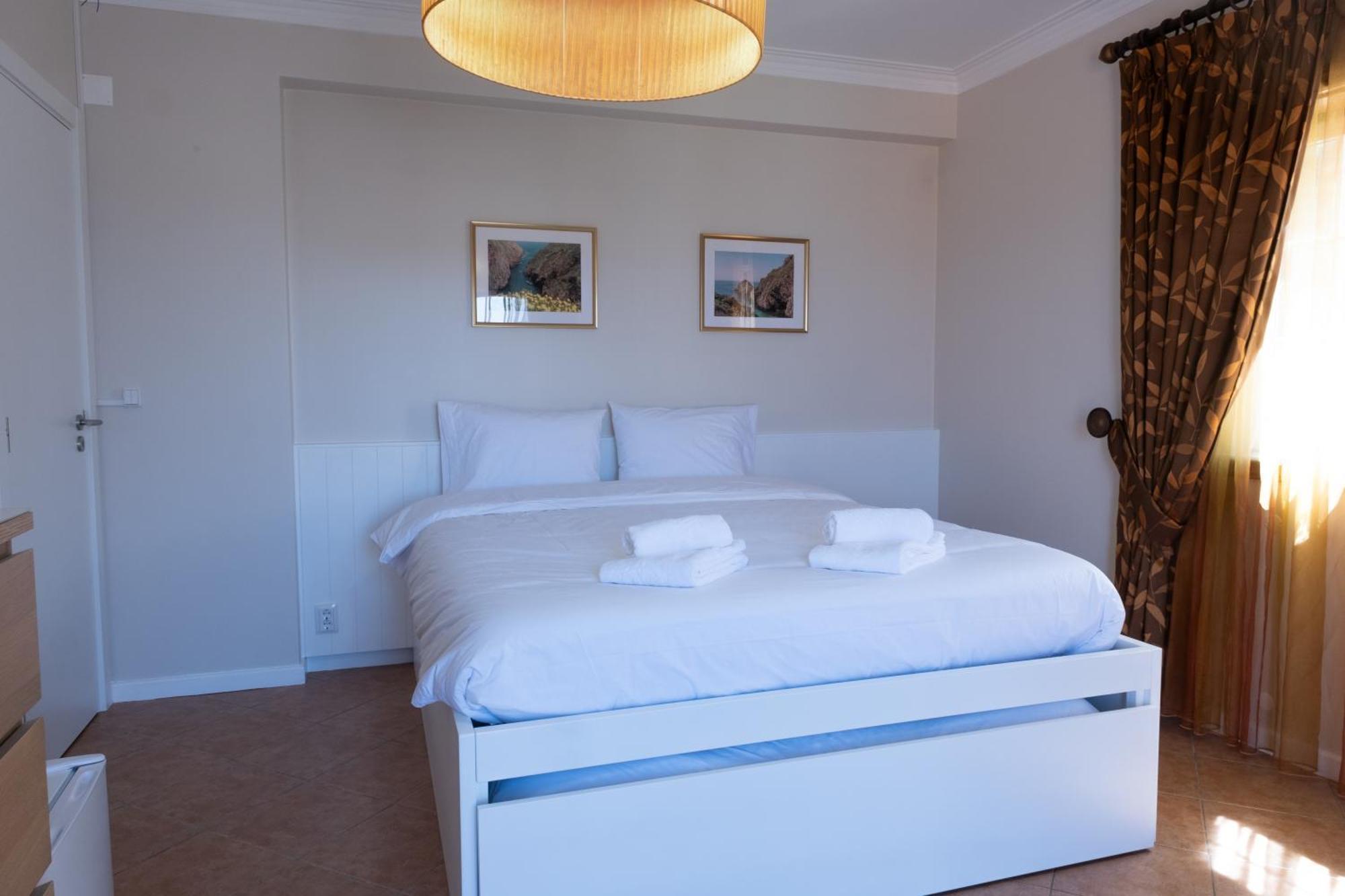 Berlenga Beach House Praia da Lourinha Luaran gambar